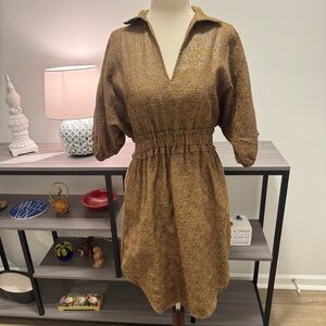 Emily McCarthy – Metallic Gold Textured Dress – XS